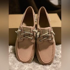 Sperry Top Sider Songfish Leather Color Rose Size 8 NIB